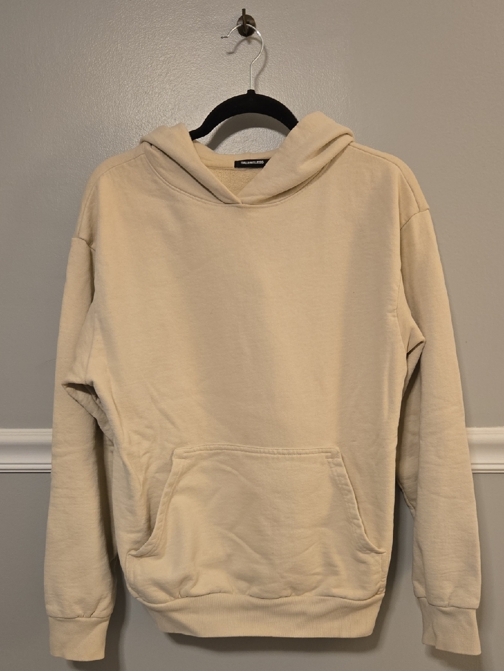 TALENTLESS Cream Pullover Hoodie